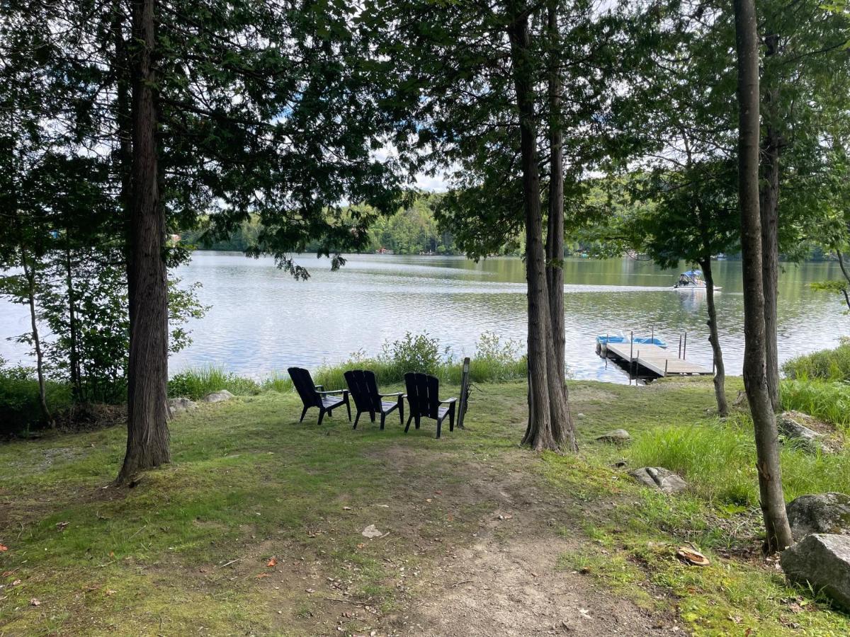 Les Du Grenier Chalet Chertsey